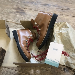 美产danner丹娜经典山脉之光 真皮防水马丁靴徒步登山鞋5