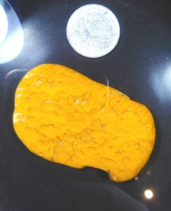 金色龙鳞石,无破损,南京雨花石原石,尺寸6.4*4.3