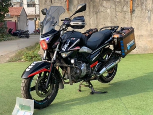 铃木摩托车铃木骊驰gw250街车跑车二手摩托车手续齐全