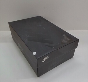 求购伯爵喷鞋盒一个 高价收!