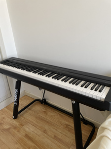 雅马哈电子钢琴 p-48b  普板 u架 单踏板