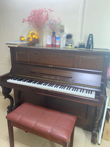 韩国永昌进口钢琴,龙头腿设计,更注重风水,大气,保存相当好