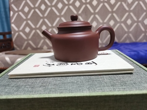 国助工汤华刚作品,德钟紫砂壶,全新,980元,江浙沪包邮.一
