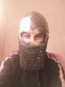 维京头盔,完全复原古代工艺制作,锁子甲才用史实铆接锁子甲.可