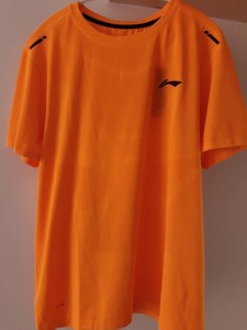 李宁跑步速干短袖，atss377，橙色，M码，售出非真假问题