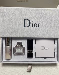 dior/迪奥 花漾香水/口红999/蕴能精华小样三件套装