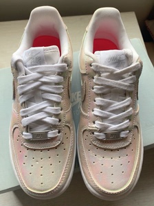 耐克 Nike AF1 女子 液态银 白金属银 尺码：35.