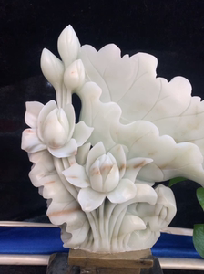 和和美美,荷花玉石摆