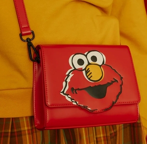 塔卡沙斜挎包芝麻街