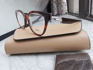 tods眼镜女