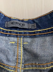 鸿星尔克牛仔裤