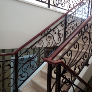 欧式风格实木楼梯扶手