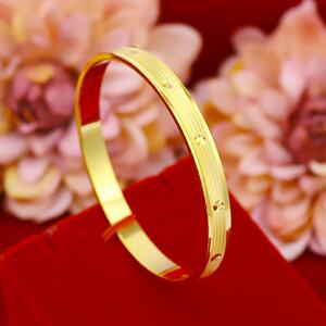 周大福焕美16k金手镯女宽黄金24k结婚首饰999妈妈款活口手镯