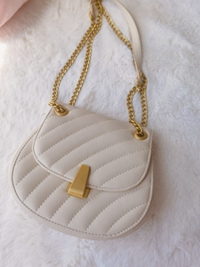 mk小猪包 大号 包面正常无磨损,链条有些氧化