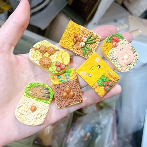 皮卡丘系列食玩食物零食盒