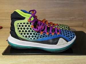 20 ,42 1/3 码李宁毒牙脚感一流脚底碳板,鸳鸯鞋子穿