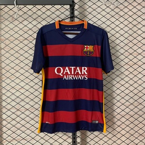 15-16巴萨球衣梅西内马尔苏亚雷斯伊涅斯塔主场1516队服