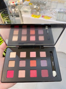 荷拉黑色磁石12色眼影盘