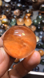 黄兔毛水晶球33.2mm,水晶个人闲置出坑,看好再拍,不退换
