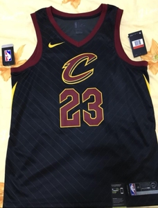 詹姆斯球衣骑士队黑色大c热压球迷版篮球衣 包邮