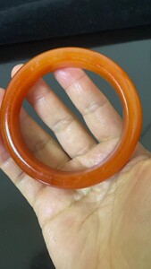 杜热红金丝玉手镯,62圈口,孤品.