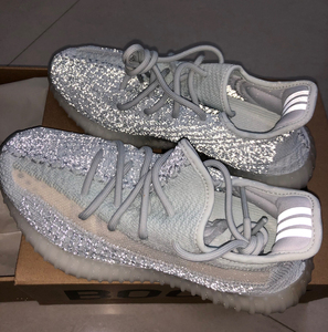 yezzy 冰蓝满天星 37码