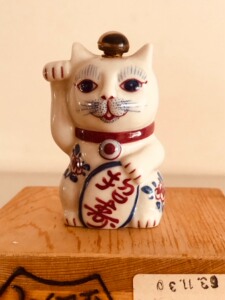 古董～日本招财猫 昭和时期 青花瓷 釉里红 伊万里 九谷烧