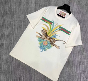 gucci-古驰 虎年限定老虎印花短袖t恤