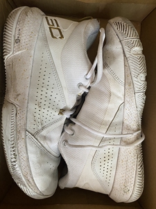 000人付款淘宝安德玛 库里 sc3 zero 全新!于森杰