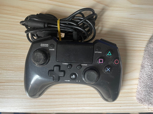 ps4手柄hori