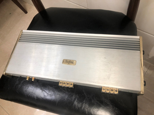 意大利诗芬尼功放