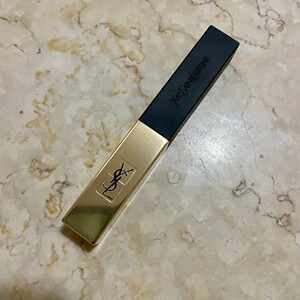 圣罗兰ysl小金条21号色.全新未拆封.膏体完整,这颜色挺多