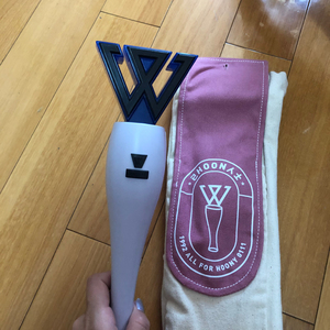 winner 应援棒 一代 白色 送勋吧灯包