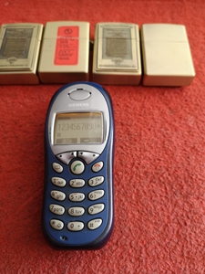 古董手机,怀旧经典,西门子2118,新电池,功能正常,品相如