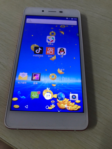 000人付款淘宝旧手机 4g杂牌opsson手机,内存1 8,安卓版本6,屏痛苦