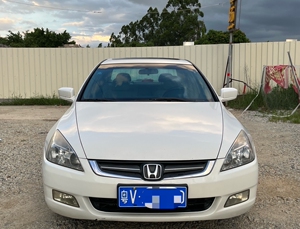 新到准05年七代雅阁 2.4自动 原车碟机 天窗 双自动座椅