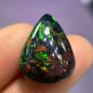 00芊芊结0405淘宝七彩天然黑欧泊裸石项链戒指女吊坠宝石镶嵌珠宝