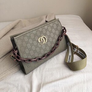 9 新闲置转卖古琦酷奇香港小gd小包包2020新款小方包潮手