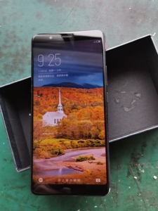 努比亚红魔一,手机8 128.高通骁龙835处理器.流畅