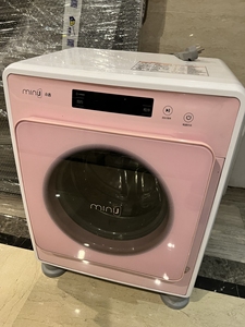 粉色滚筒洗衣机