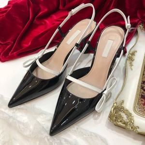 【包邮】小梅家的店 miumiu同款尖头细跟蝴蝶结高跟鞋 借