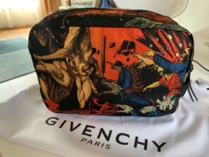 givenchy 纪梵希 大容量洗漱包化妆包,购于上海恒隆广