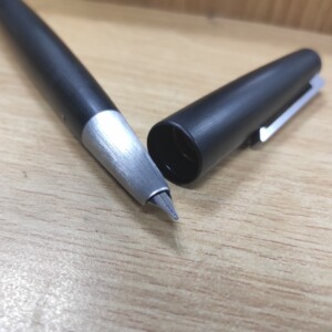 出钢笔 lamy2000 凌美2000 杜康 f尖