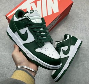 耐克dunk 经典绿色 周杰伦同款