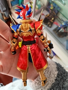 shf假面骑士自改,无敌帕拉德,带斧头,没有键盘剑,无敌玩家