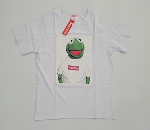青蛙短袖supreme短袖t恤,断码处理只有白色s,m.