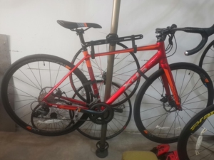 全新喜德盛rd500公路车,20速,前后碟刹,铝合金车架,禧