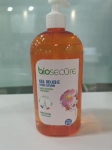 法国安悦天然有机沐浴露,野玫瑰酱果香730毫升一瓶,原价26