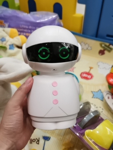 熊娃娃智能机器人