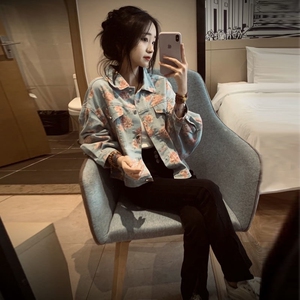 2022春秋款社会女衣服精神小妹水洗玫瑰花百搭宽松夹克牛仔外